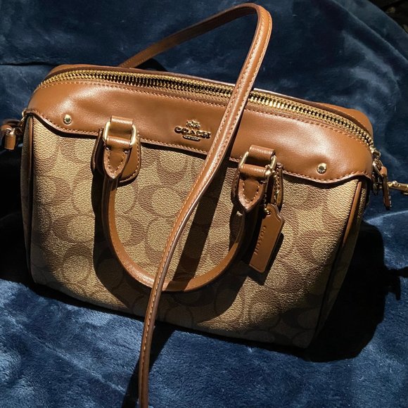 Coach Handbag - Picture 1 of 6